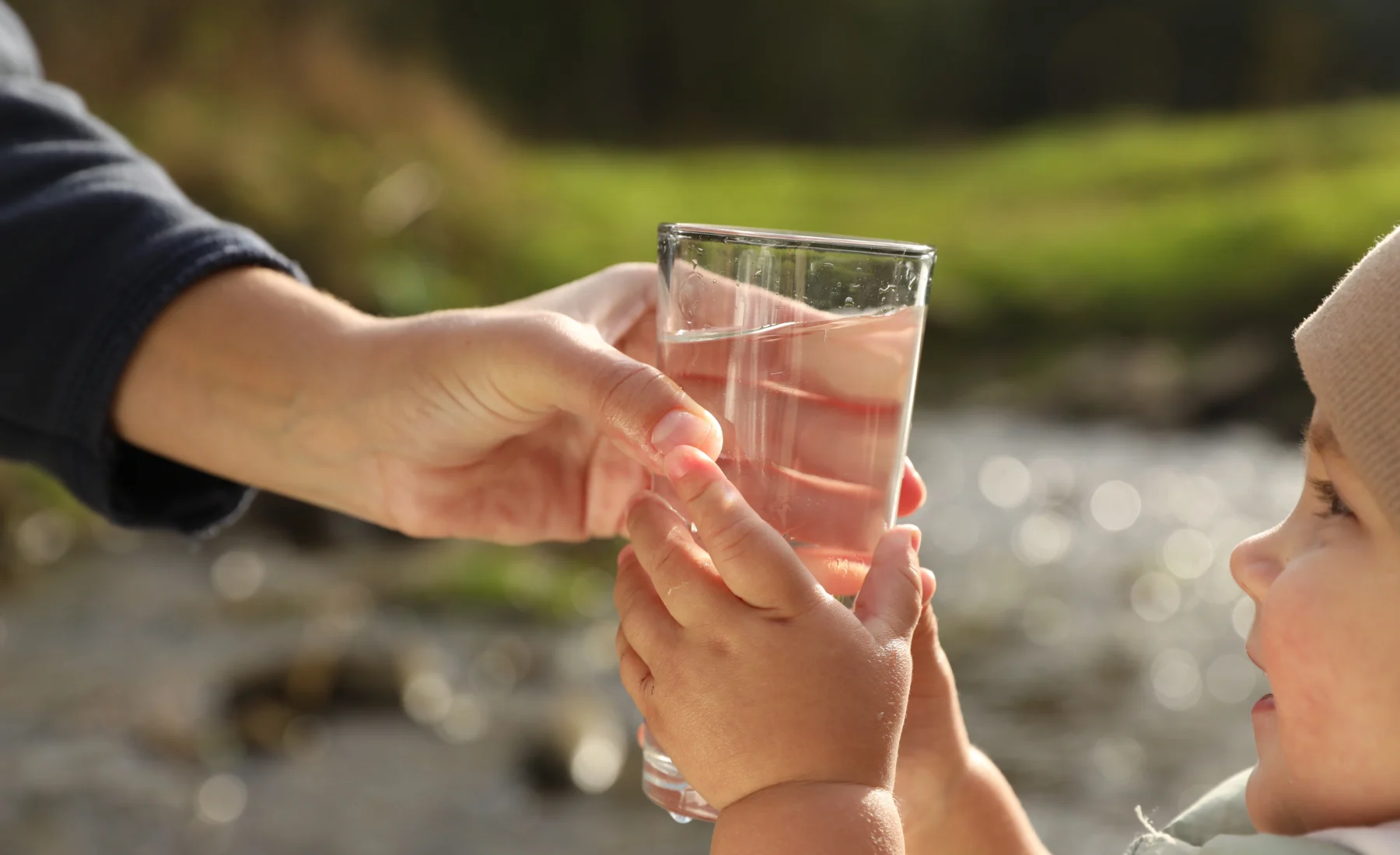 L’eau accompagne — Fontaine de la Reine