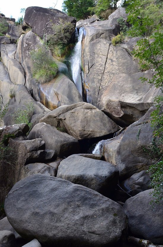Massif granitique du Haut-Languedoc autour de la source Fontaine de la Reine